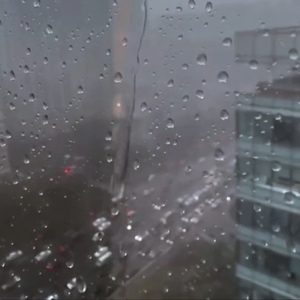 美女裸体BBBB瓣开腿
